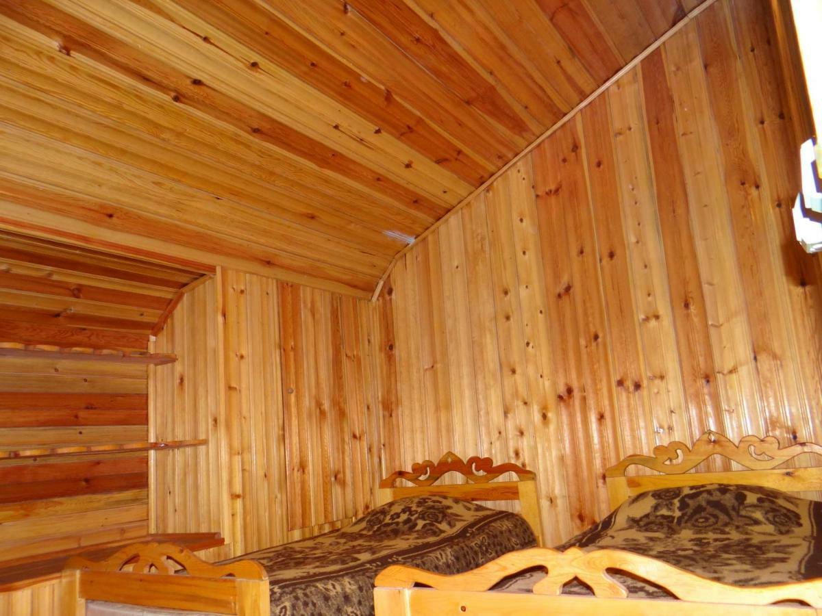 Dalko Hotell Borjomi Exteriör bild
