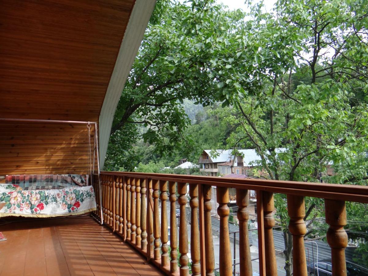 Dalko Hotell Borjomi Exteriör bild